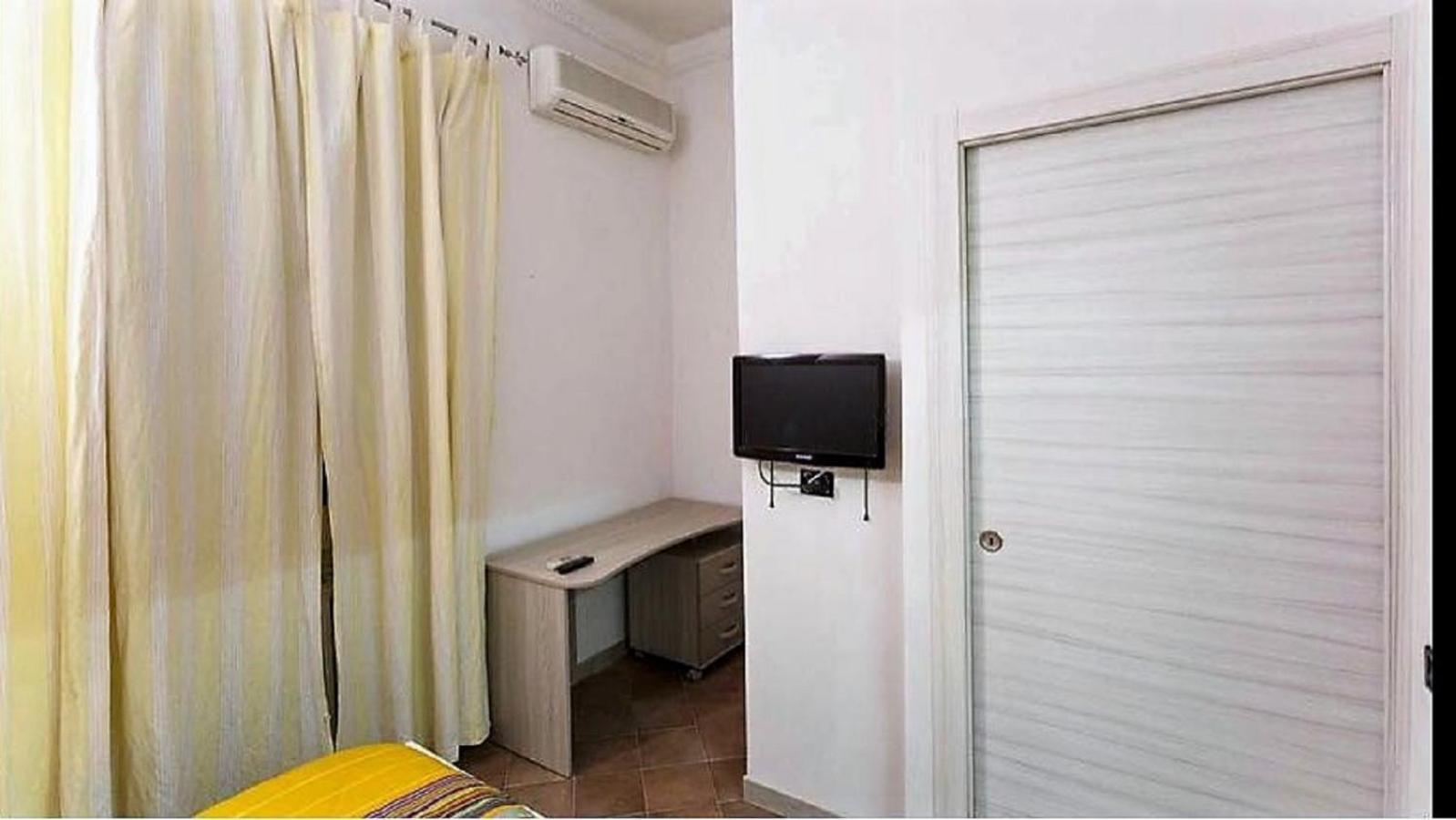Manzoni House Apartment Lecce Ngoại thất bức ảnh
